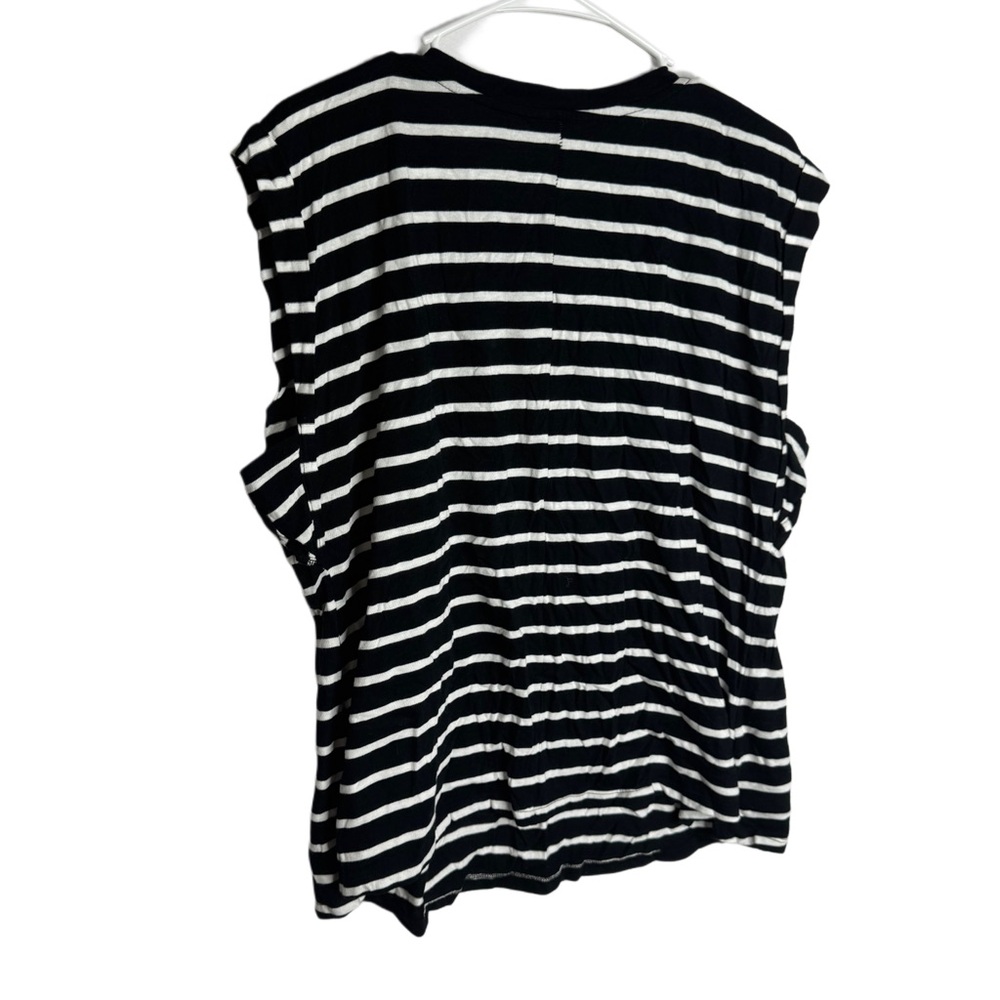 Ava & Viv Black and White Sleeveless Muscle Tee - Picture 4 of 4